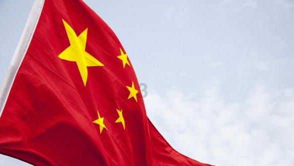 龙池：在车道上卖早餐，路都被堵死了！