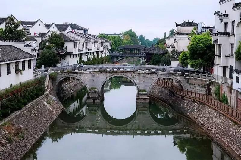 现代温泉屋逃脱3